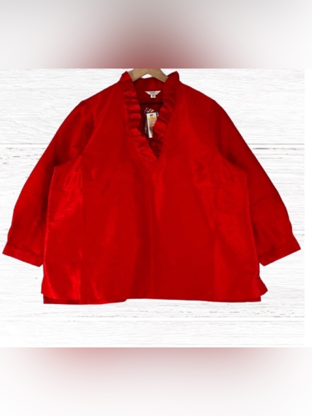 crown & ivy Red V-Neck Blouse with Subtle Ruffle xxl